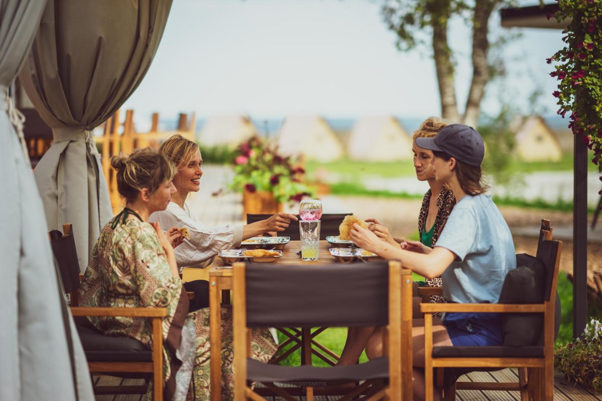 מלון Orissaare Mia Glamping מראה חיצוני תמונה